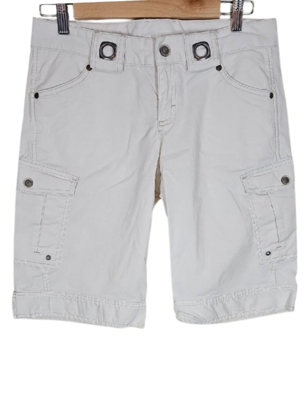 Athleta Kick-It Cargo Bermuda Shorts Sz 4 White Hiking Outdoor Travel